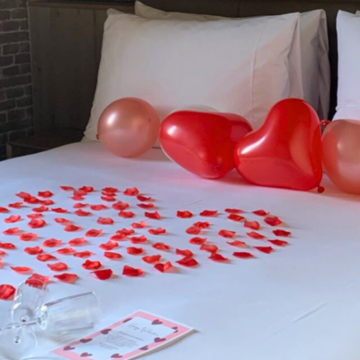 Romantisch Arrangement in Hotel Arsenaal. Vier de liefde.